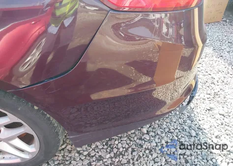 2013 Ford Fusion Se z USA, uszkodzony, nr VIN 3FA6P0HR6DR266160